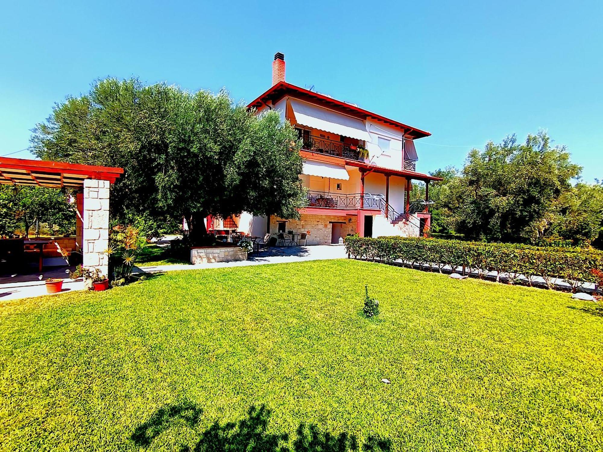 Giorgos Apartments. Скала-Фуркас Екстер'єр фото